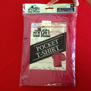 Old Mill Crew Neck Pocket T-Shirt NWT